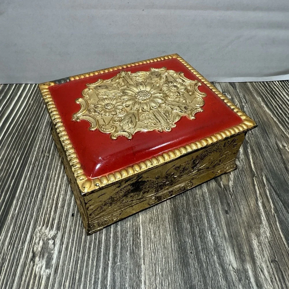 VTG Brass Trinket Box Red With Gold Tone Flowers With Red‎ Velvet Lining Ornate